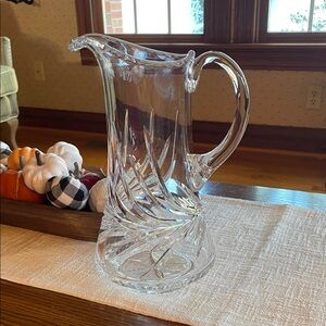 Swirl Crystal Clear Signatures Reflections Pitcher